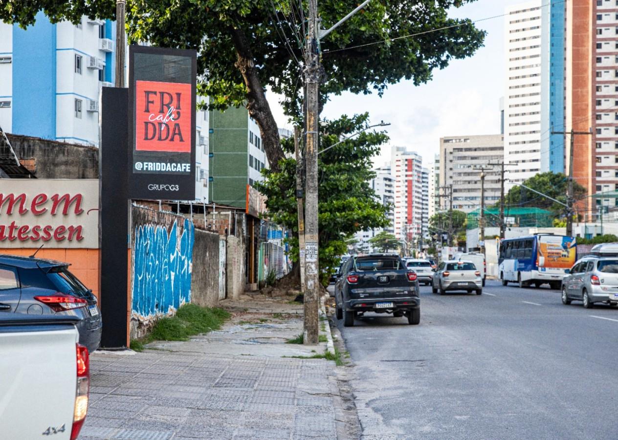 Painel G3 LED na Av. Bernardo Vieira de Melo – Candeias, Jaboatão