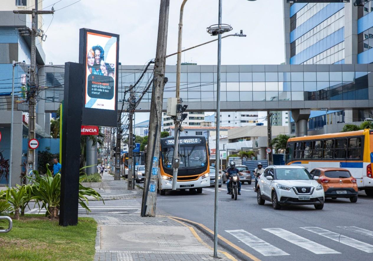 Painel G3 LED em avenida de Olinda – RMR